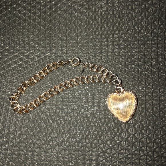 heart charm bracelet - Picture 1 of 2